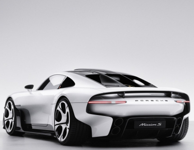 Porsche enthüllt Mission S: Radikaler Mittelmotor-Supersportler in New York präsentiert